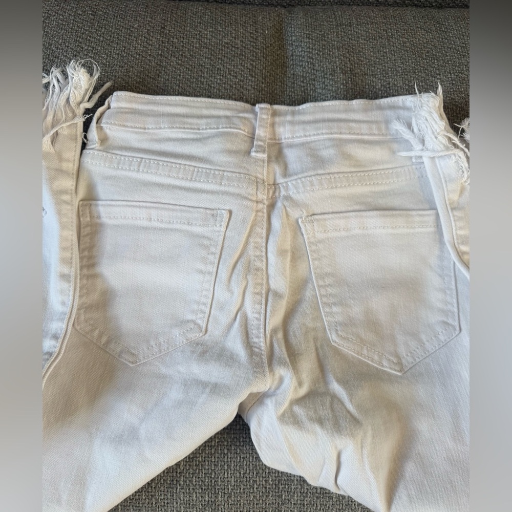 White Jeans - Picture 3 of 6